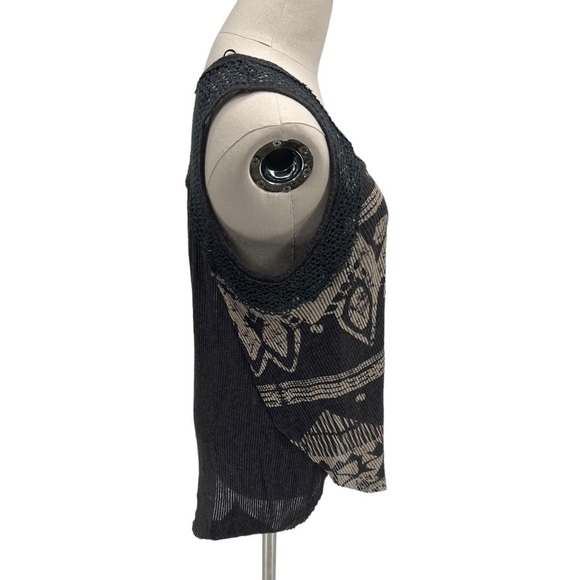 We The Free Gray Tan Geometric High Low Sleeveless Top Size Medium Women’s - Picture 4 of 7